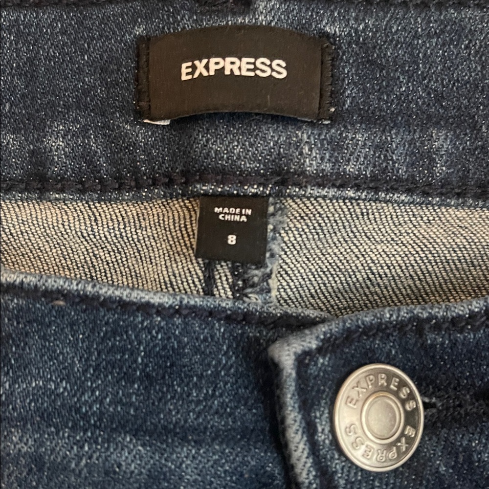 NWOT Express Dark Blue Bootleg Leg Jeans - Picture 4 of 5